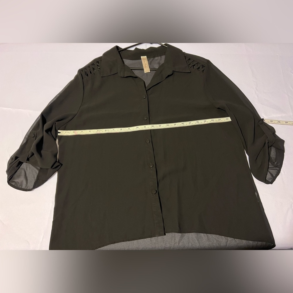Plus size women’s 1x black sheer high low blouse